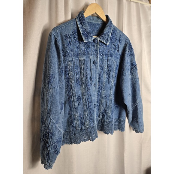 Vintage‎ Embroidered Beaded Denim Shacket with Crochet Trim - Picture 2 of 10